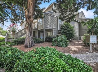 3005 River Dr APT 302, Savannah, GA 31404