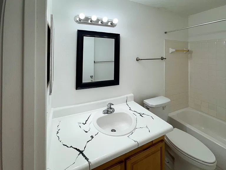 2866 S University Dr #5107 — Photo 6