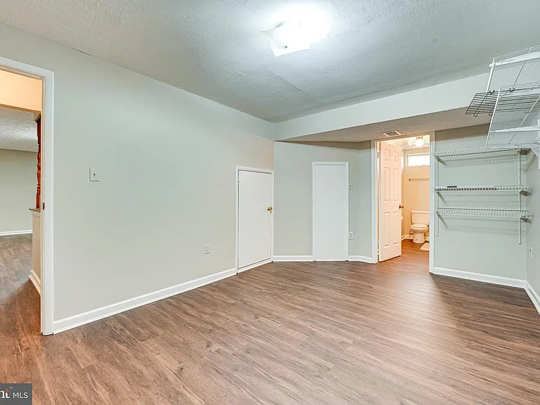 3381 Monarch Ln — Photo 51