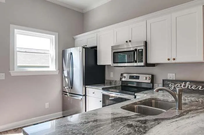 1020 40th Ave N #103 — Photo 3