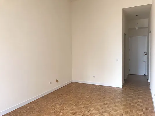 Rented by Century 21 New Golden Age Realty | media 12