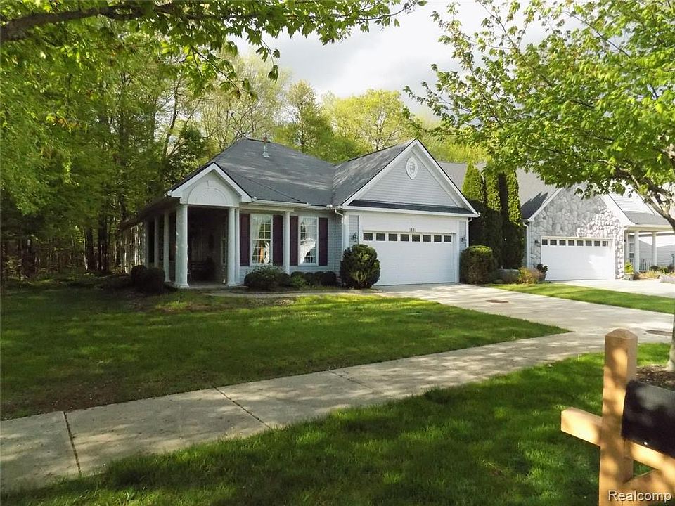 3661 Fairgrove Ln, Auburn Hills, MI 48326 Zillow