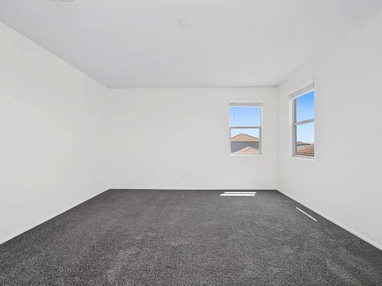 30915 W Amelia Ave — Photo 43