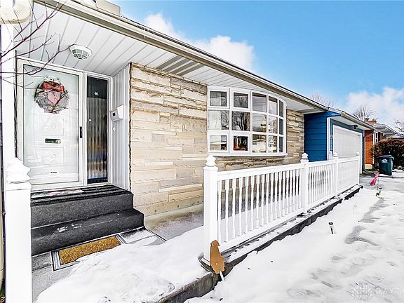 4th image of 4418 Poppy Dr