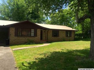 2305 Lu James Ln, Guntersville, AL 35976
