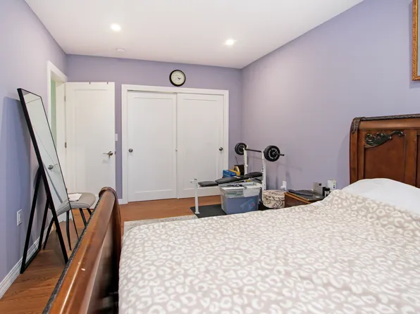 2615 Avenue O image 12 of 13