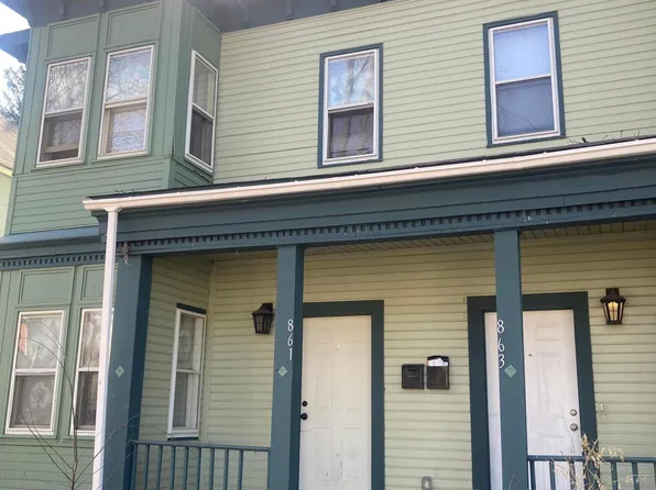 863 Burr St, Saint Paul, MN 55130