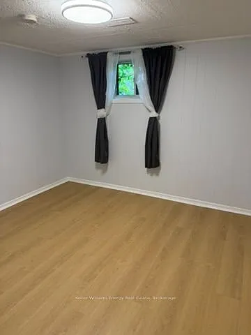 713 Yeremi St #BASEMENT — Photo 7