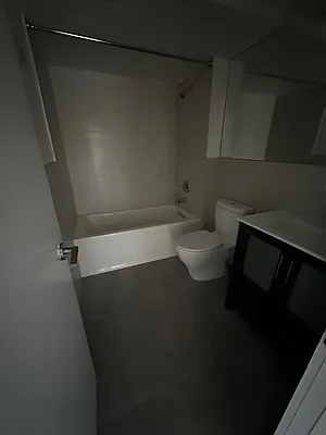 Rented by FLATS & PADS LLC | media 16