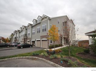 1703 Hawthorn Way, New Windsor, NY 12553