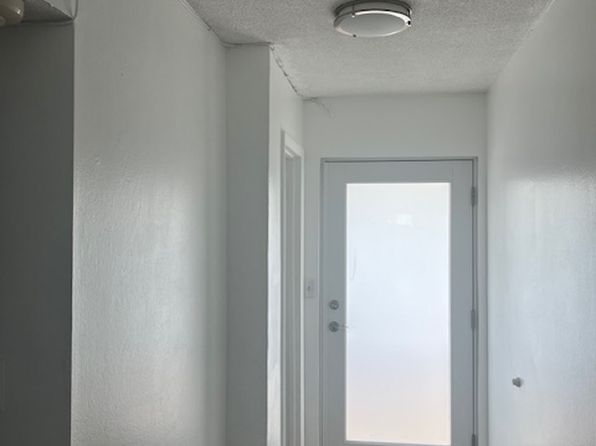 1591 NE Miami Gardens Dr