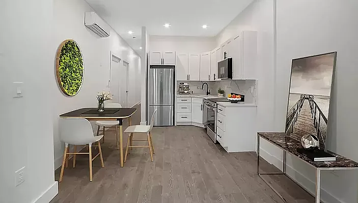 Rented by REAL New York | media 9