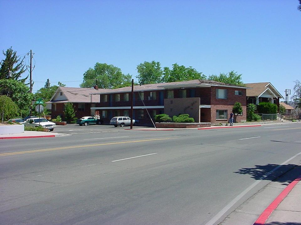 290 High St
