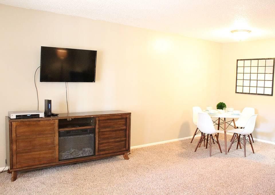 1st image of 4010 Tanglewood Ln APT 24