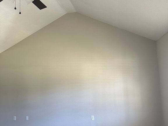 5th image of 524 Cross Creek Dr
