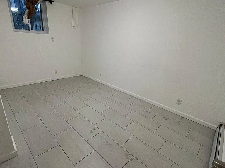 211-23 46th Ave #WALK-IN BASEMENT — Photo 3
