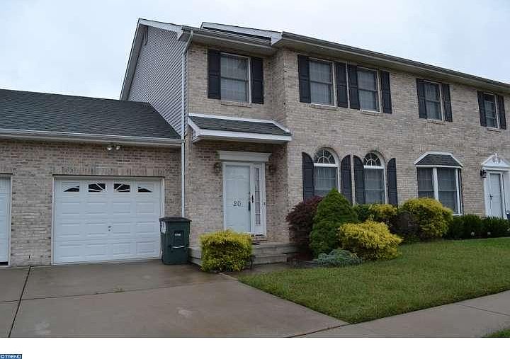 1st image of 20 Marble House Dr
