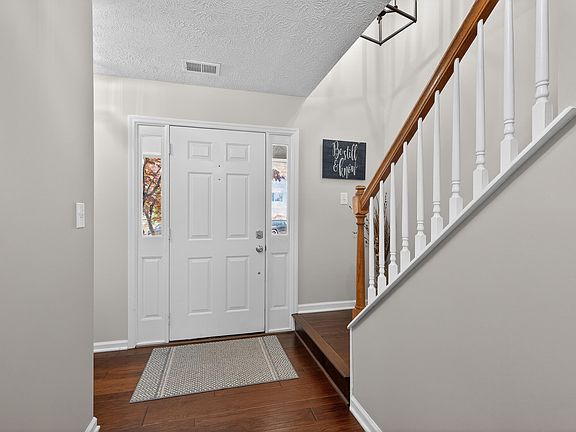 5th image of 4312 Penshurst Sq