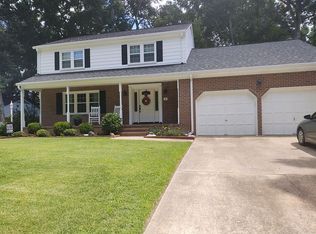 5 Hillard Cir, Newport News, VA 23602