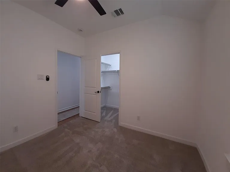 4530 Mayflower St — Photo 18
