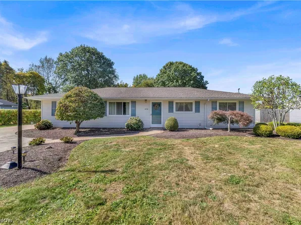 4450 Redwood Dr, Painesville, OH 44077