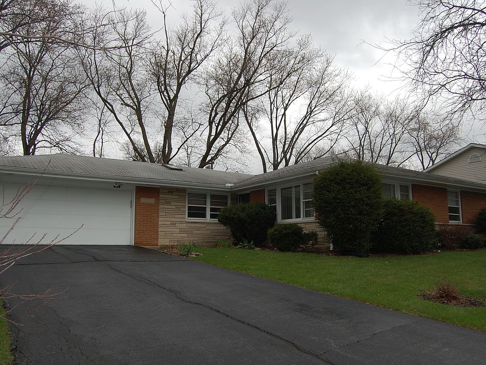 1st image of 458 Roane Ln