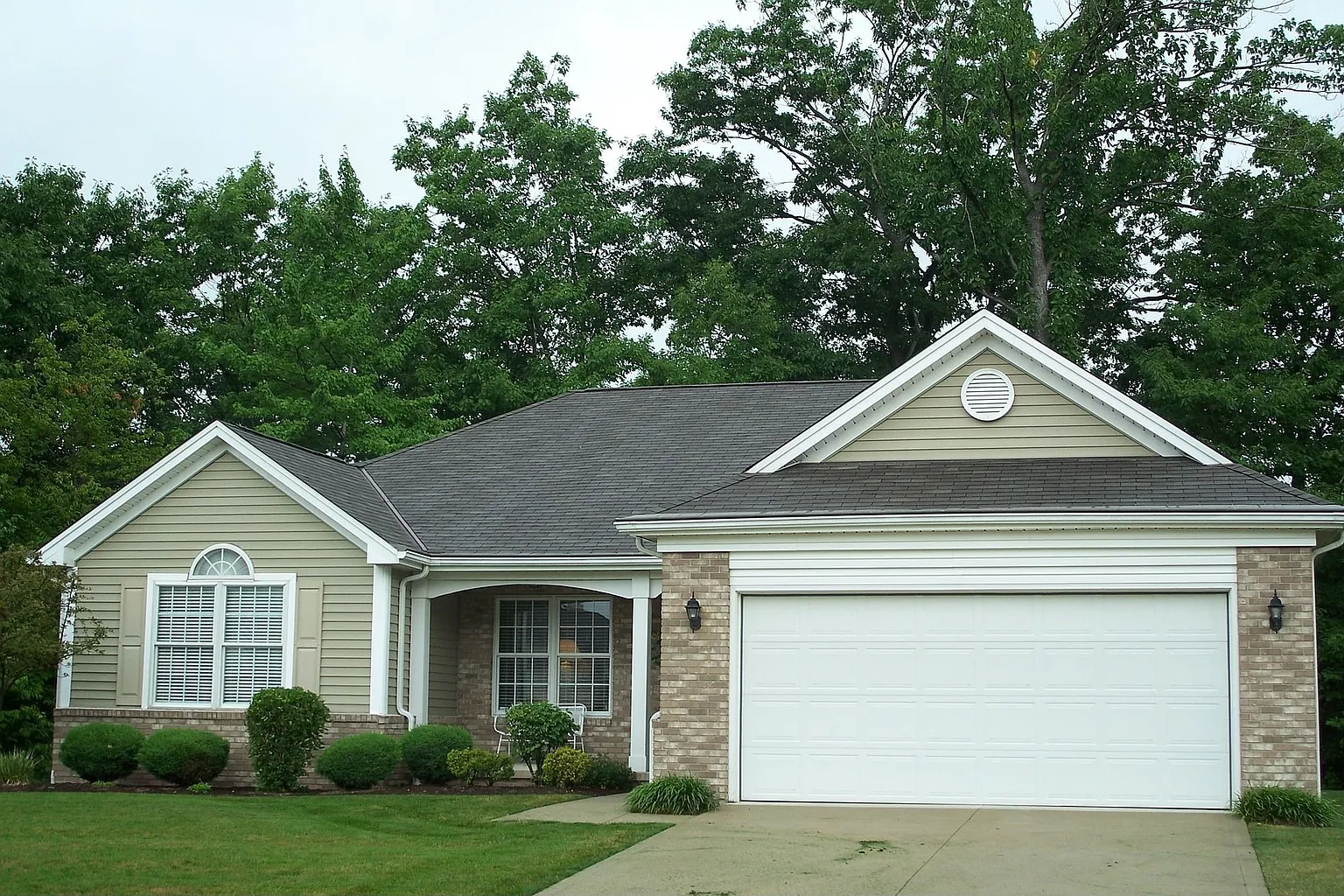 6000 Kelley Ln photo 1