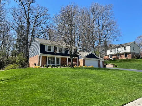 30163 E Lincolnshire St, Beverly Hills, MI 48025