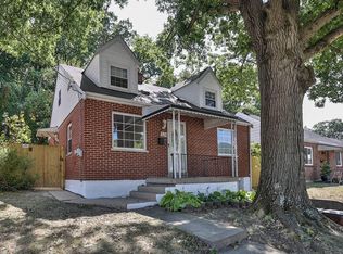 324 Riddle Pl, Newport, KY 41071