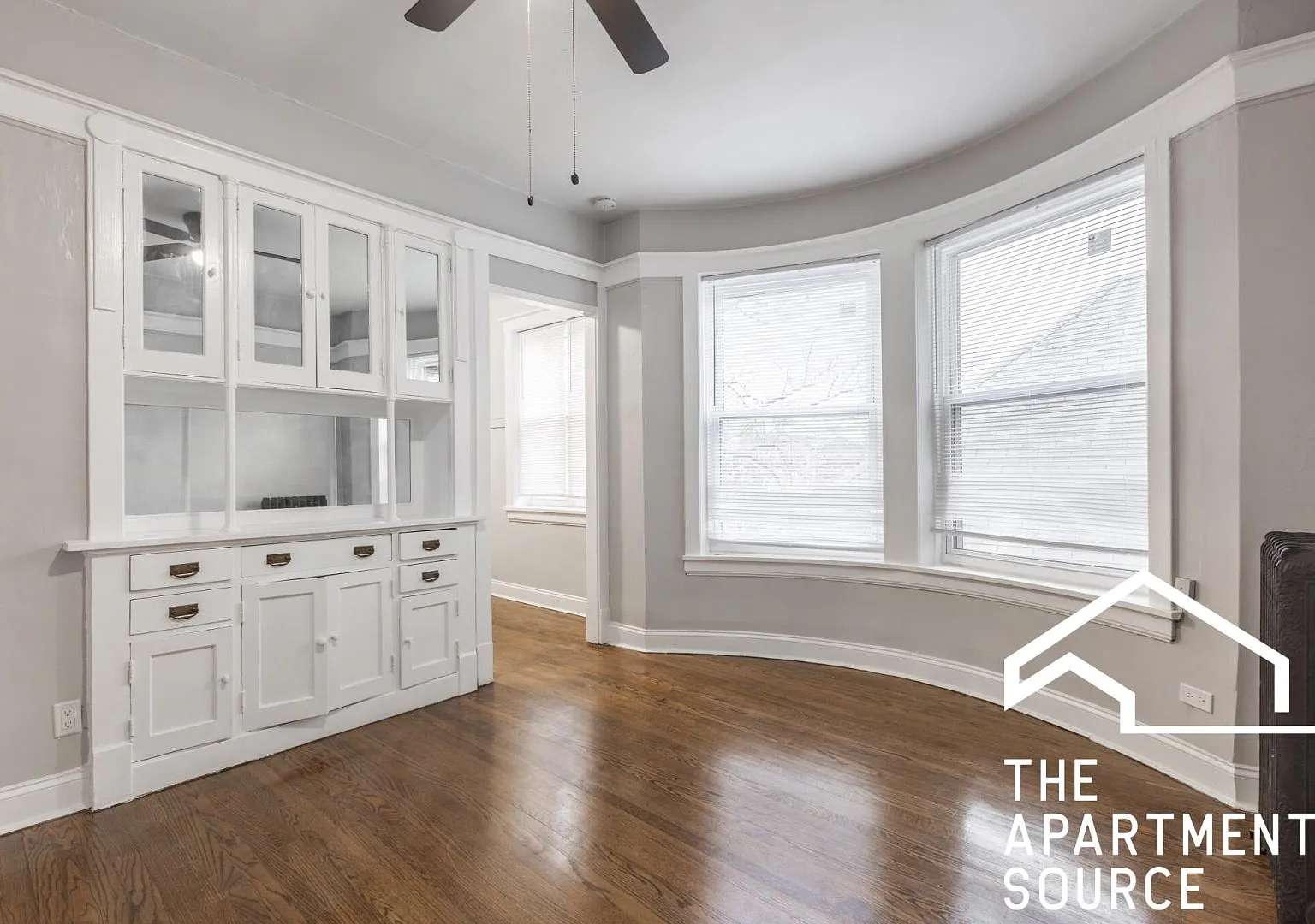 6257 North Lakewood Avenue #1 — Photo 1