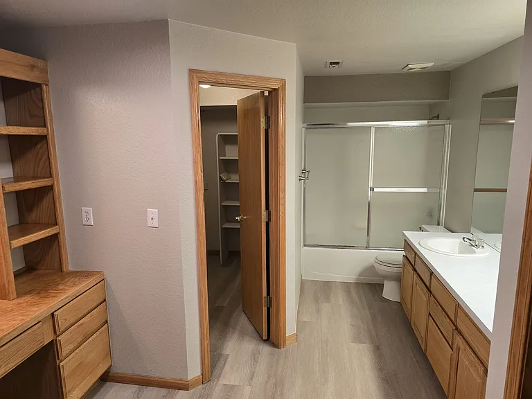 1632 Foxhall Ct — Photo 35