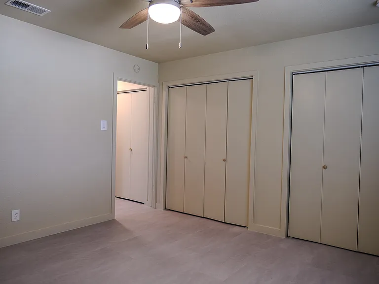 313 Renee Dr — Photo 7