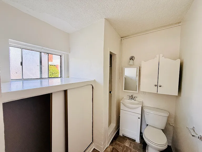 11118 Victory Blvd #1 — Photo 17