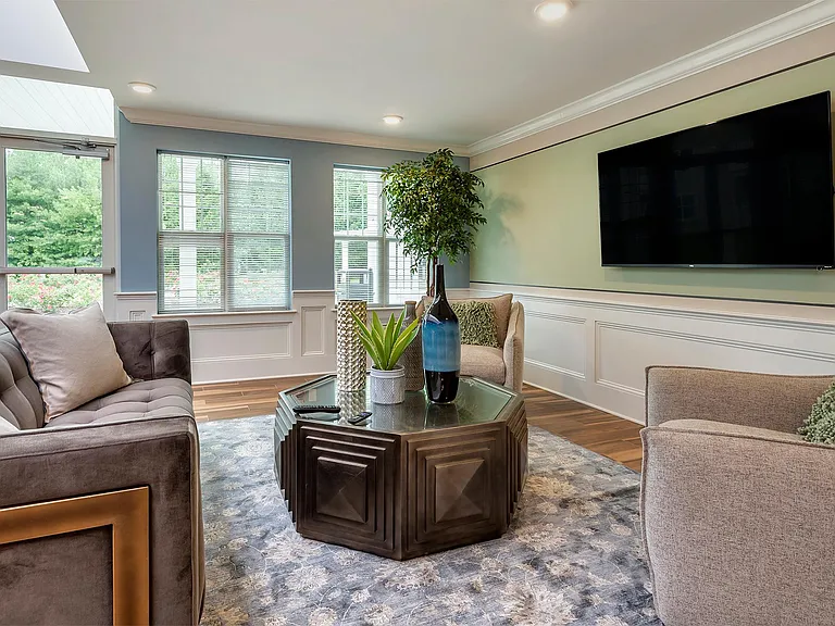 Birchwood at Cranbury — Photo 5