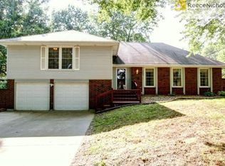 1401 SW 13th St, Blue Springs, MO 64015