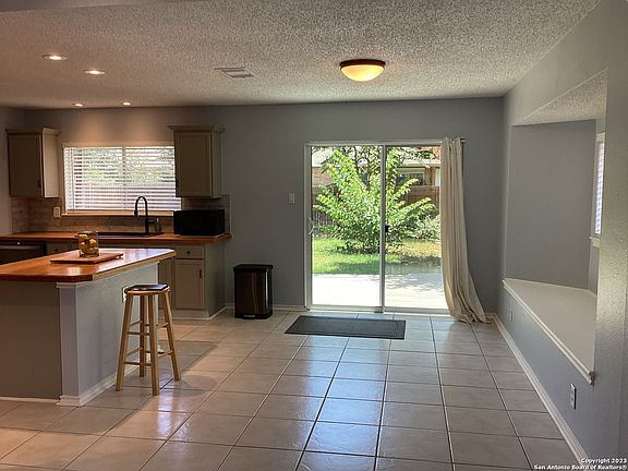 5th image of 13114 Regency Bend