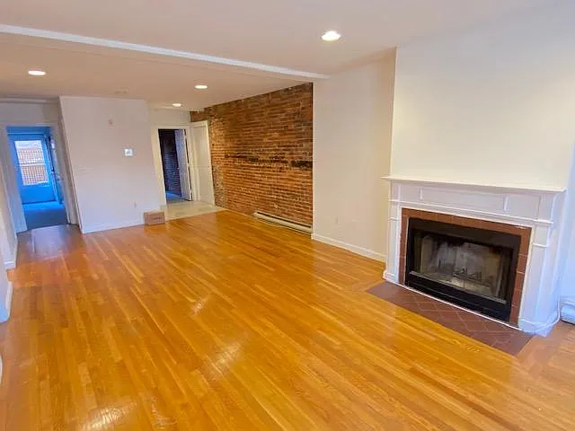 1753 Washington St #8 — Photo 7