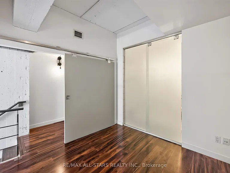 155 Dalhousie St #827 — Photo 10