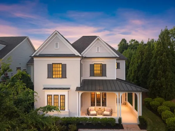 1010 Celebration Dr, Roswell, GA 30076