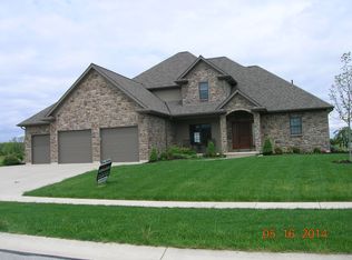 908 Stoneybrook Dr, Saint Marys, OH 45885