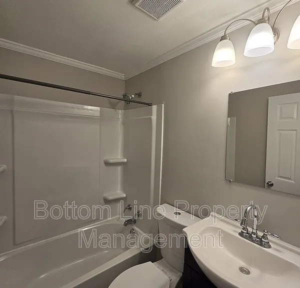 1017 Rodey Ave — Photo 16