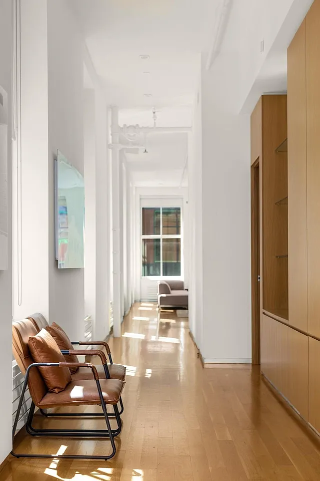 127 Spring Street — Photo 2