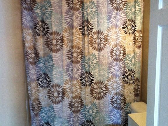 2nd image of 2810 S Dixie Dr #3