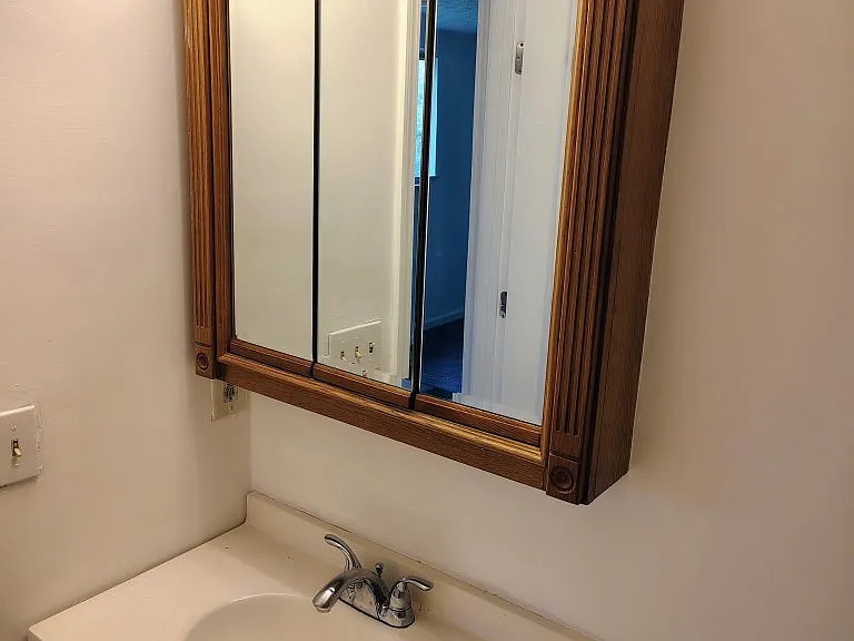 GLORY RIDGE APARTMENTS — Photo 19