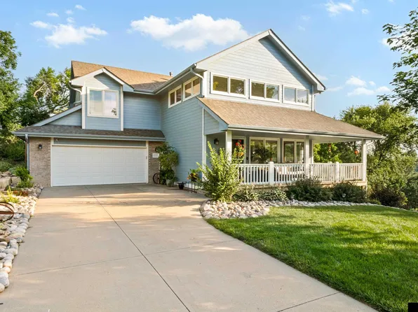 21419 Cedarwood Rd, Elkhorn, NE 68022