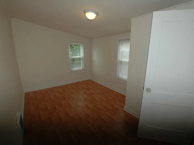 1510 Moore St — Photo 12