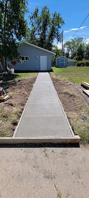 new sidewalk to new garage