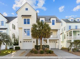 117 Sound Side Dr, Atlantic Beach, NC 28512