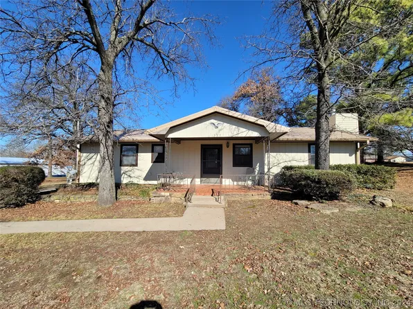 415641 E 1094th Rd, Checotah, OK 74426