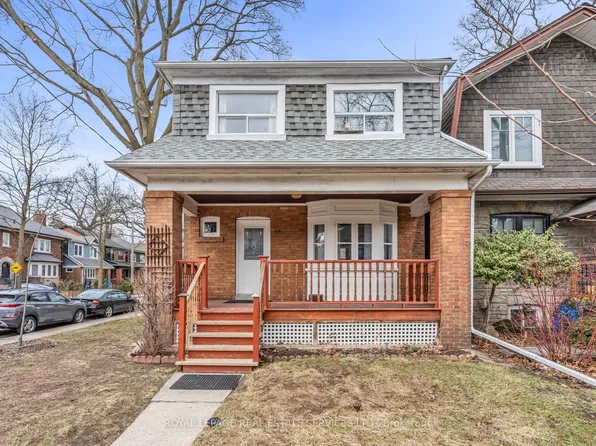 116 Colbeck St, Toronto, ON M6S 1V4